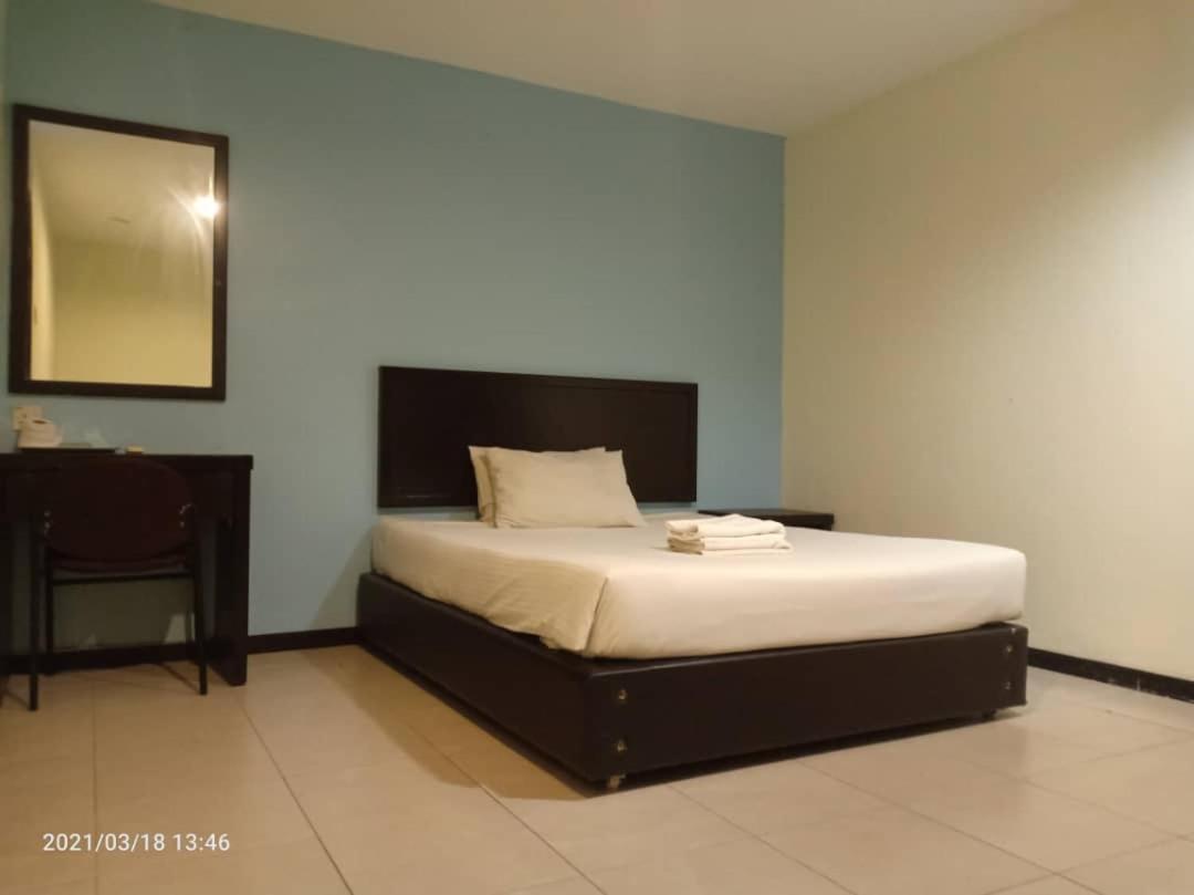Bee Garden & Bb Motel - Alor Setar Exterior photo